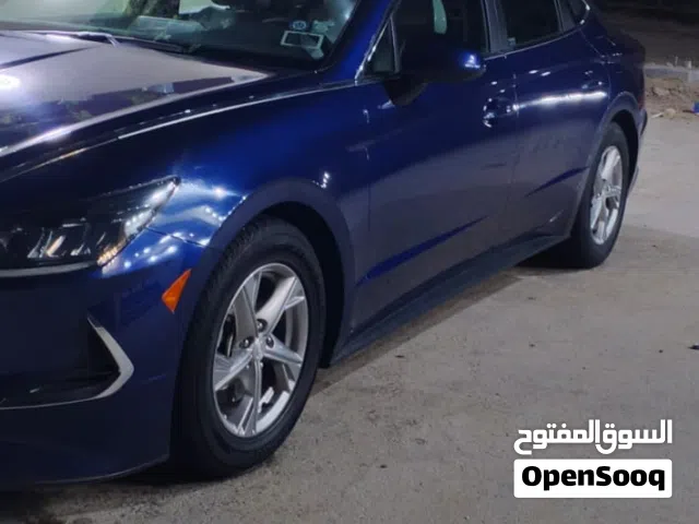 2021 هيونداي سوناتا Blue
