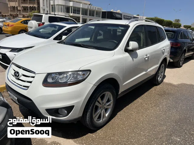 Used Hyundai Santa Fe in Tripoli