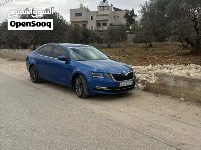 2019 سكودا اوكتافيا Ambition