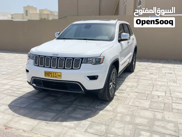 Used Jeep Grand Cherokee in Muscat