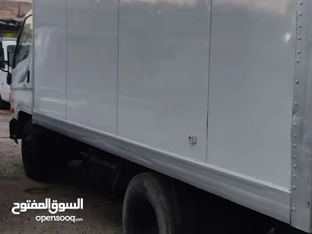 هنداي مايتي شصي قصير للضمان الشهري 300