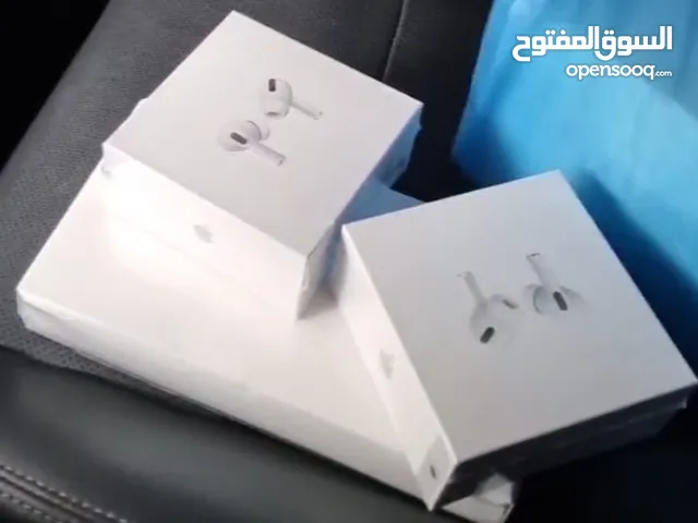  Headsets for Sale in Sharjah