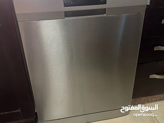 Samsung 12 Place Settings Dishwasher in Amman