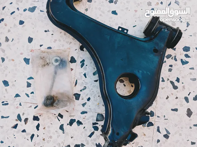فرشيلا يمين +مسمار ميزان .مرسيدس عيون جدد مش راكبات سعرهم مع بعض 250