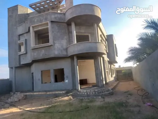 650 m2 More than 6 bedrooms Villa for Sale in Tripoli Tajura