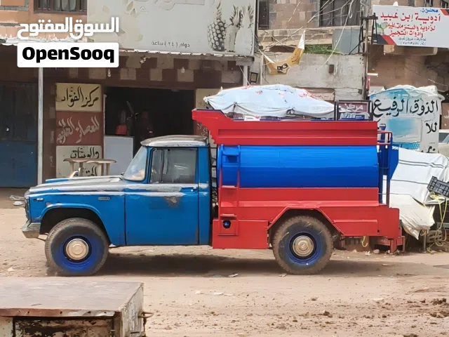 1978 تويوتا هيلوكس DLX