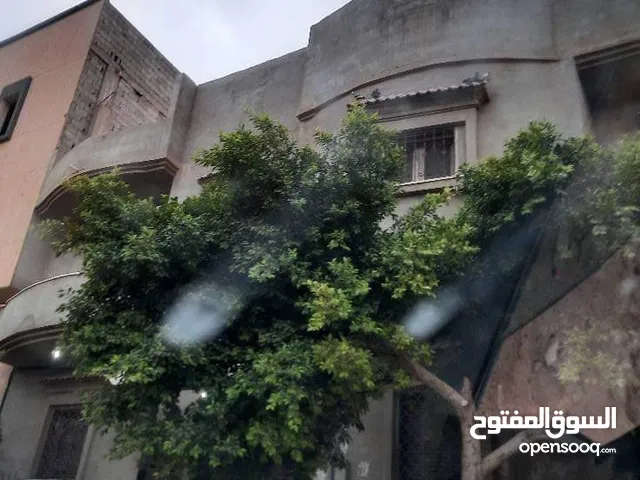 300 m2 5 Bedrooms Townhouse for Sale in Benghazi Al-Masakin