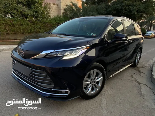Used Toyota Sienna in Baghdad