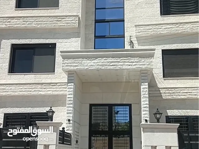 شقه طابق أرضي 202م سوبر ديلوكس للبيع ابو علندا اسكان الكهرباء