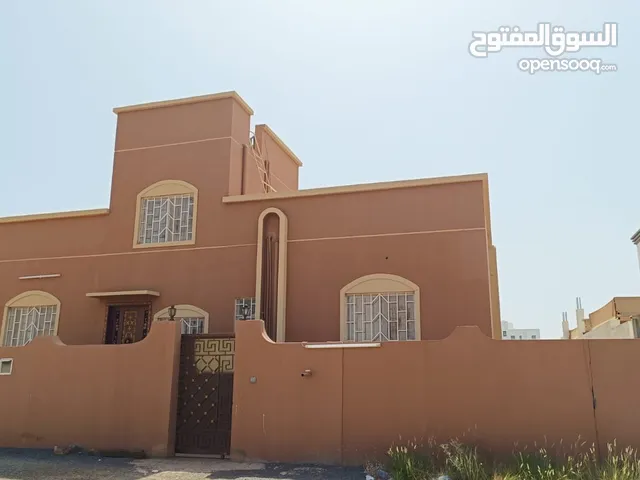 120 m2 3 Bedrooms Villa for Rent in Al Dakhiliya Nizwa