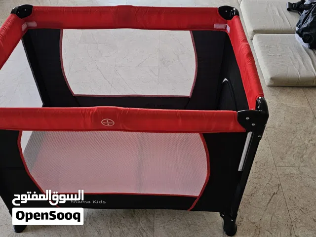 تخت بيبي واطفال اصلي جديد للبيع
