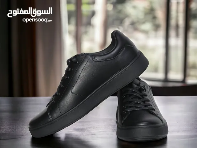 42 Casual Shoes in Amman