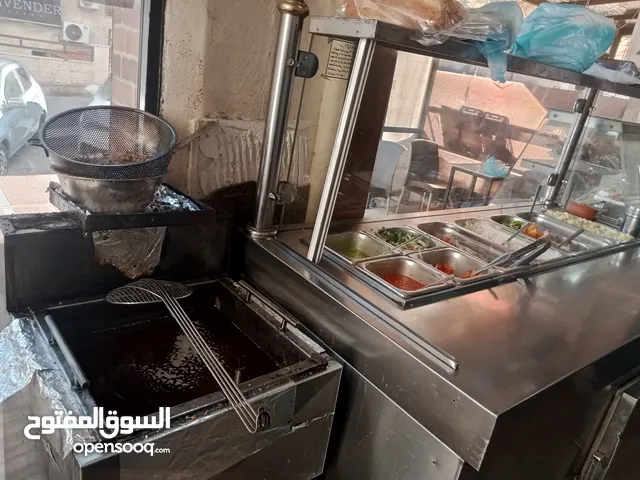 مطعم للبيع شارع الجامعه الاردنيه بسعر مغري