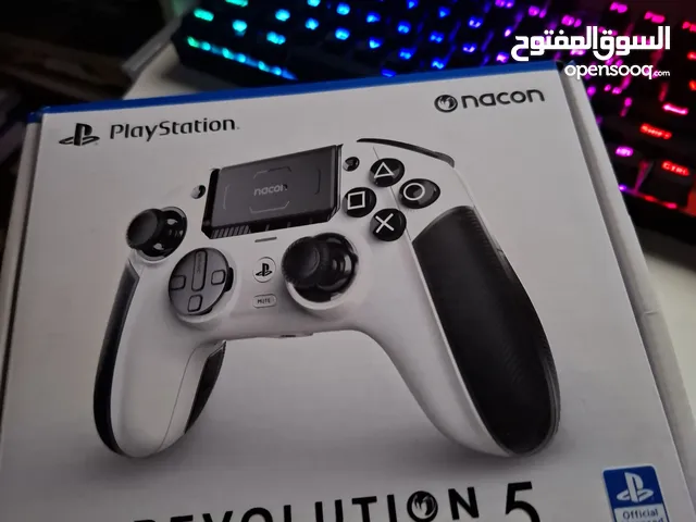 nacon pro revolution 5 white