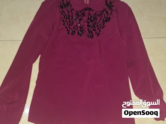 قميص نسائي لون توتي غامق (عنّابي) مقاس 38 بلبس عمر 14 سنه