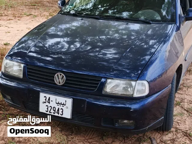 2002 Volkswagen Polo Standard