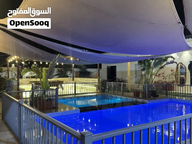 2 Bedrooms Chalet for Rent in Al Batinah Barka