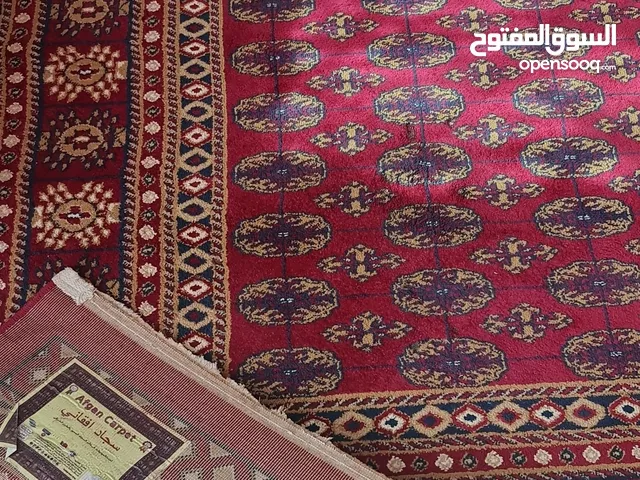 سجاده أفغاني لون احمر جيده