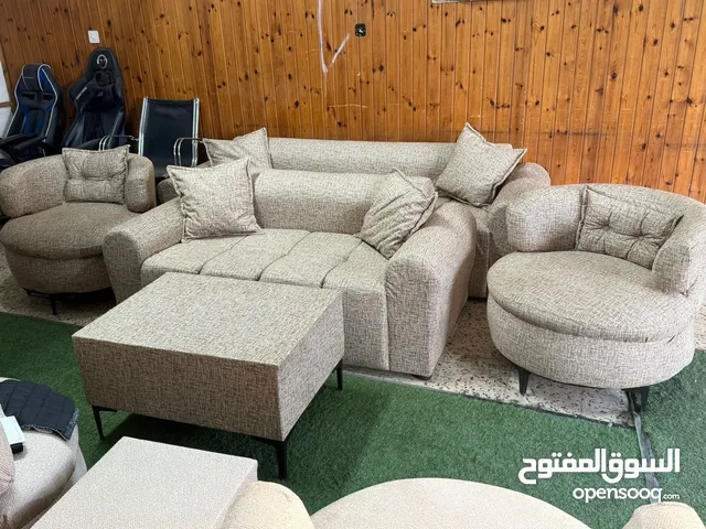 طقم كنب جديد متكامل بكل تفاصيله