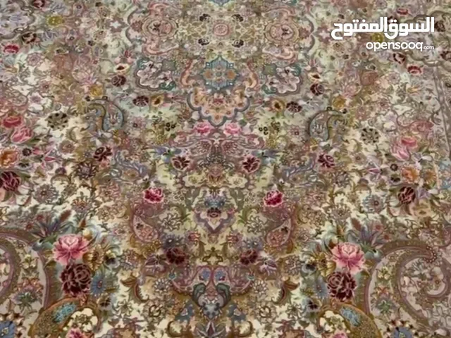 سجادة يدوية فاخرة من تبريز – 80٪ حرير نقي و70 رج Luxury Handmade Tabriz Carpet – 80% Pure Silk & 70