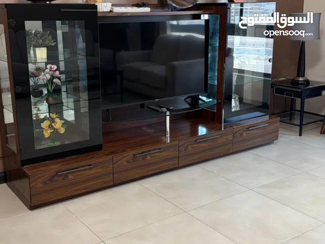 شقه للايجار تتكون من غرفه وحمامين وصاله RENT in Juffair, consisting of 1 bedrooms, 2 bathrooms