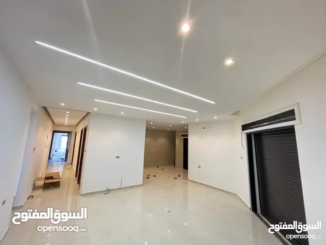 125 m2 3 Bedrooms Apartments for Sale in Amman Jubaiha