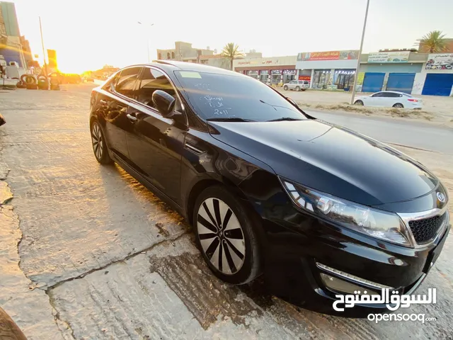 Kia K5 2012 in Tripoli