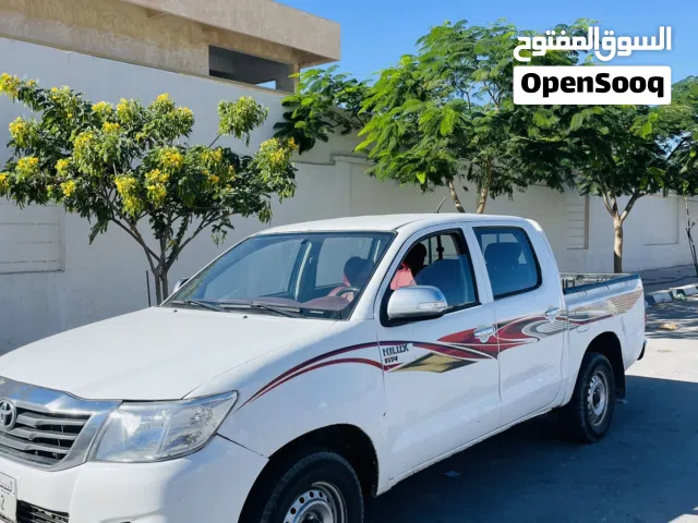 Used Toyota Hilux in Zliten