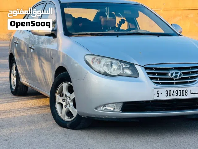 2010 هيونداي افانتي SE
