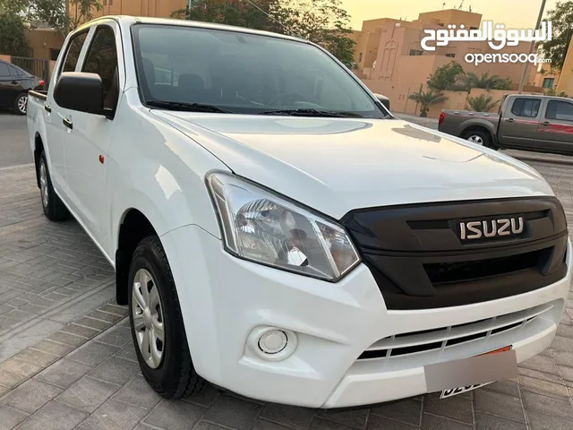 2022 Isuzu Pickup for Sale