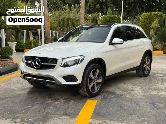 2018 Mercedes Benz GLC300  ماشيا 85 ألف