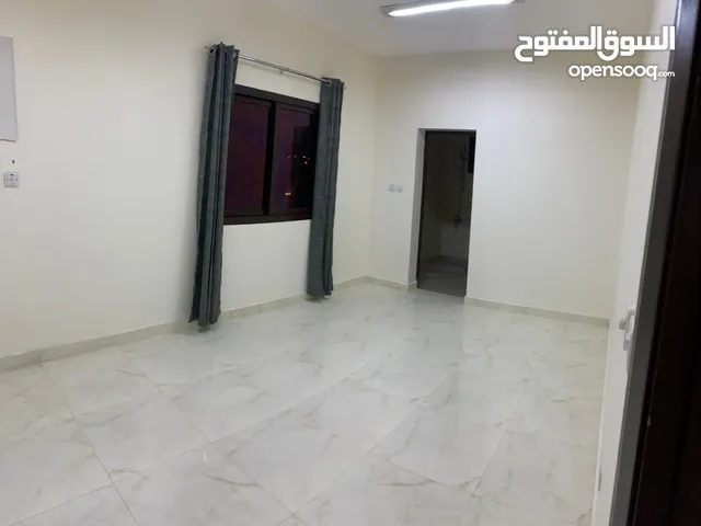 0m2 3 Bedrooms Apartments for Rent in Muharraq Hidd