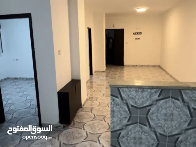 95 m2 3 Bedrooms Apartments for Rent in Ramallah and Al-Bireh Beitunia