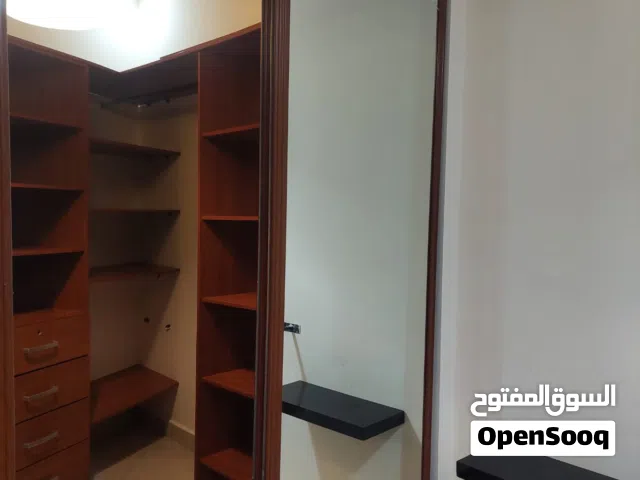 275 m2 3 Bedrooms Apartments for Rent in Amman Um El Summaq