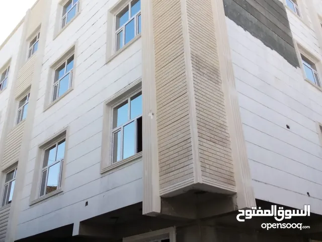 100 m2 3 Bedrooms Apartments for Sale in Baghdad Adamiyah