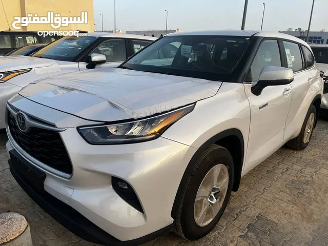 New Toyota Highlander in Al Ain