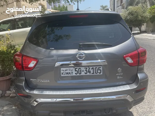 Used Nissan Pathfinder in Kuwait City