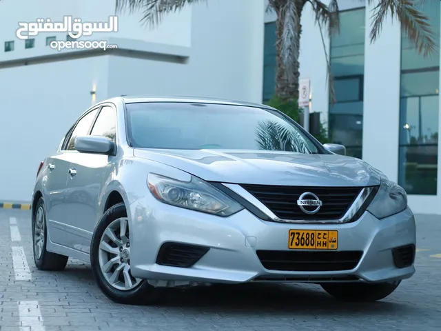 Used Nissan Altima in Al Batinah