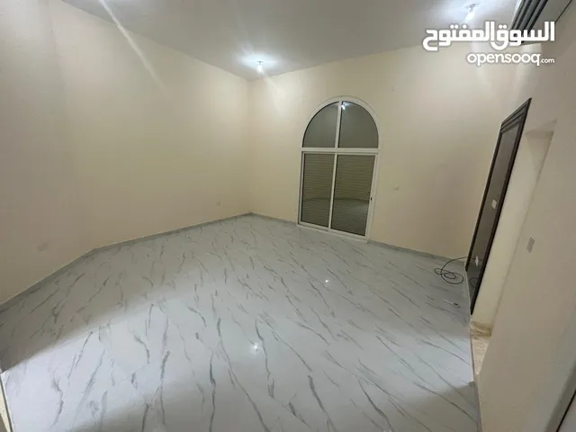 Unfurnished Monthly in Al Ain Other