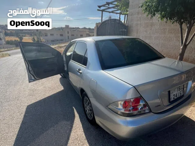 2005 ميتسوبيشي لانسر GL