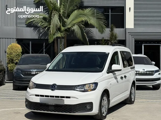 فولكس فاجن كادي ترخيص 2023/ركاب 6+1 محرك 2000 ديزل  جير عادي