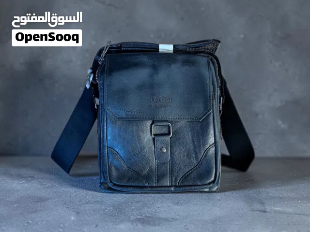 تبي حقيبة تجمع بين الفخامة والعملية لكل يوم