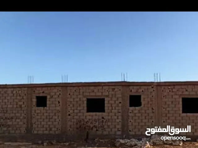 130 m2 3 Bedrooms Townhouse for Rent in Benghazi Qawarsheh