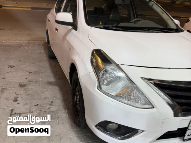 2022 نيسان صني S