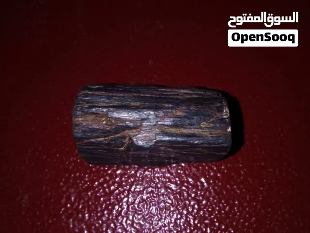 حجر كريم يعرفه ألأذكياء بسعر 1660دينار=المهتم ===اترك رقم موبايلك ==ونتصل بك لاحقآ