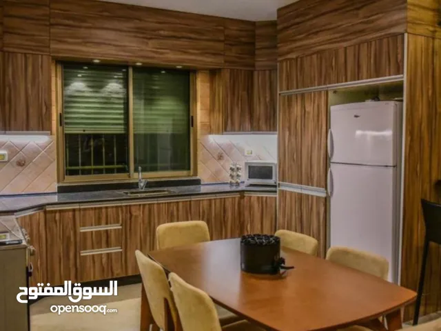 شقة من ضمن فيلا مفروشة للإيجار الطيرة  بالقرب من مطعم لازورد