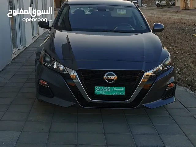 Used Nissan Altima in Muscat