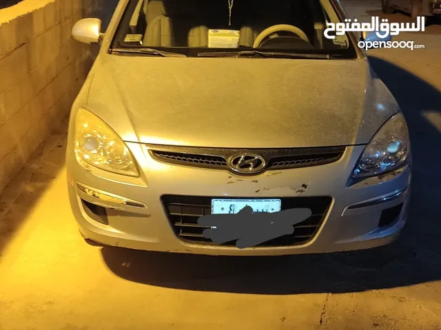 Used Hyundai Elantra in Benghazi