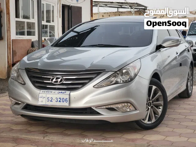 2012 هيونداي سوناتا Limited
