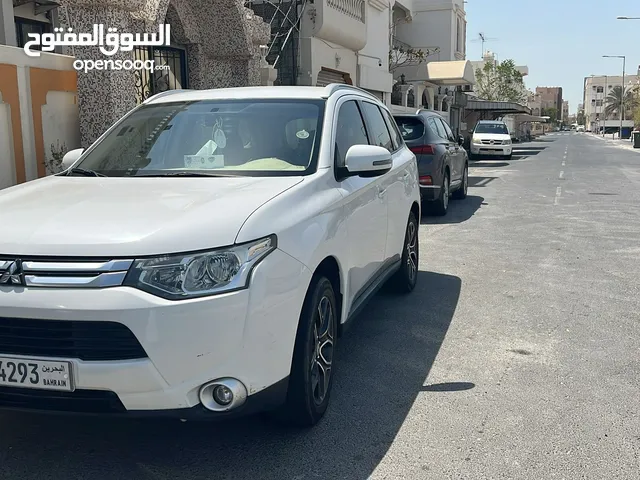 Used Mitsubishi Outlander in Muharraq